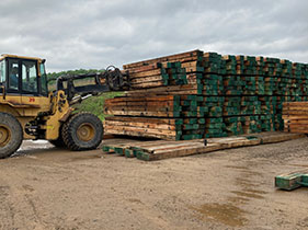 ATI Material Handling Barge Unloading Caterpillar 245